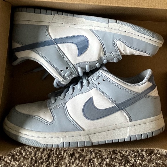 Nike Dunk Low Next Nature Blue Whisper Iridescent (GS) - Picture 1 of 2
